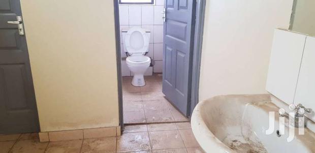 8000 SQ Godown for Sale