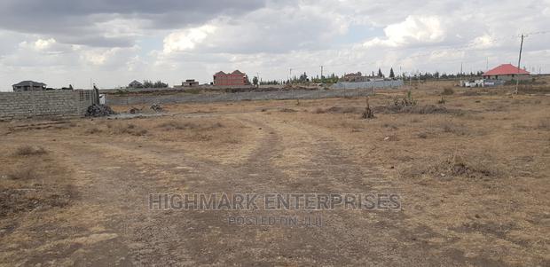 Plot for Sale in Katani