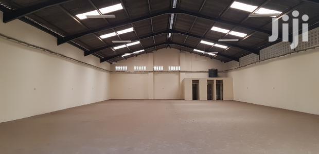 Massive 10000sq Feet Godown To Let Along Enterprise Road