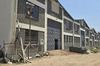 5000 Sq Ft Godown for Sale:Athiriver