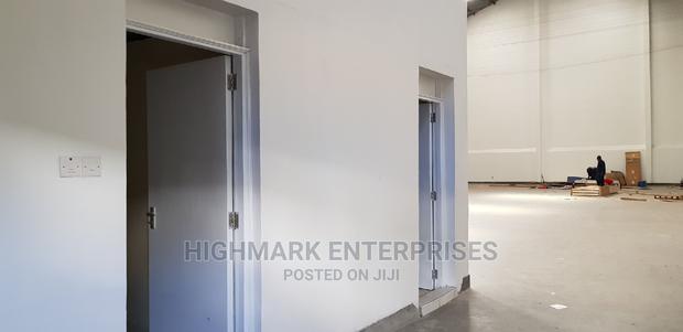 13515 Sq Feet Godown to Let