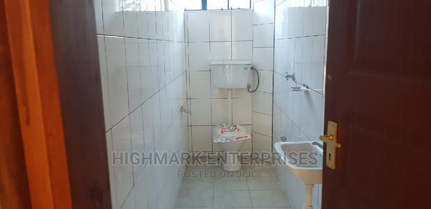 8000 Sq Feet Godown for Sale in Athiriver