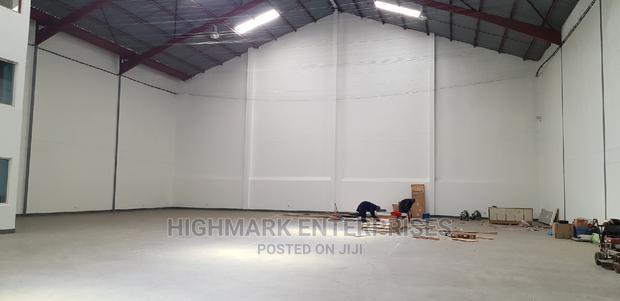 13515 Sq Feet Godown to Let