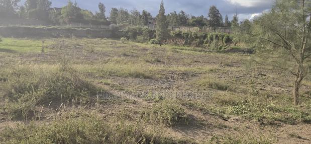 Mombasa Road: Acre for Sale in Sabaki