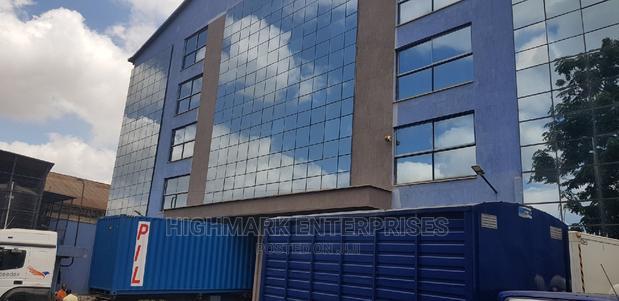 42500 Sq Feet Godown/Warehouse to Let