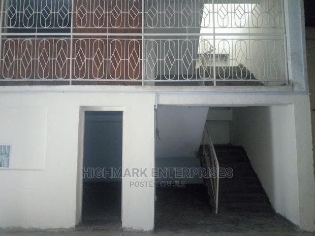 7000 Sq Feet Godown to Let