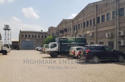 8600 Sq Feet Godown on Sale