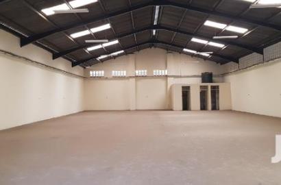Massive 10000sq Feet Godown To Let Along Enterprise Road