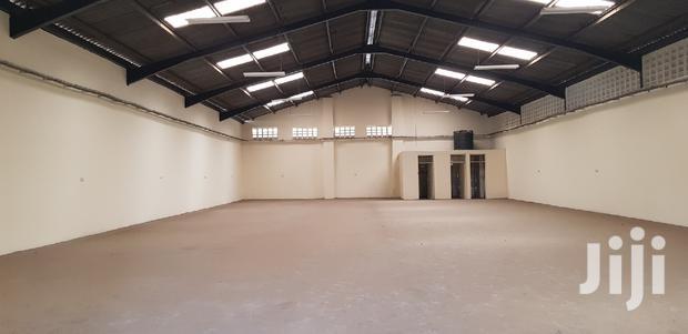 Massive 10000sq Feet Godown To Let Along Enterprise Road