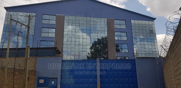 42500 Sq Feet Godown/Warehouse to Let