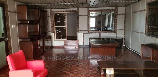 Business Complex to Let