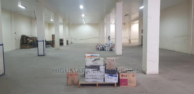 42500 Sq Feet Godown/Warehouse to Let