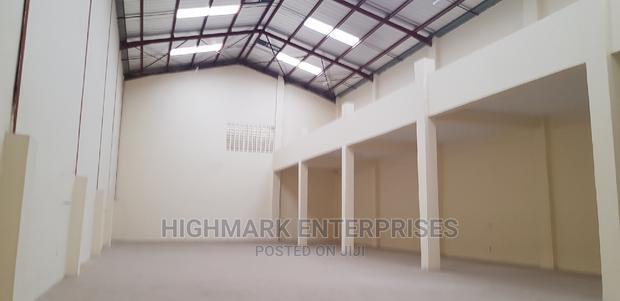 10000 Sq Feet Godown/Warehouse to Let