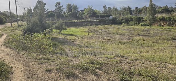 Mombasa Road: Acre for Sale in Sabaki