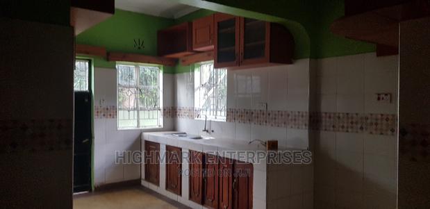 3bdrm Bungalow in Oloolua, Oluulua for Sale