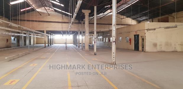 Business Complex to Let