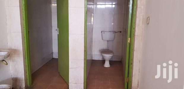 3000 Sq Feet Godown to Let Near DT Dobie
