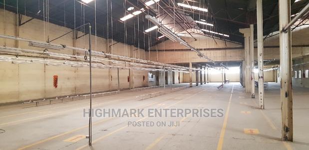 Business Complex to Let
