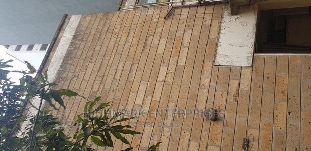 8 Bedroom House for Sale in South C