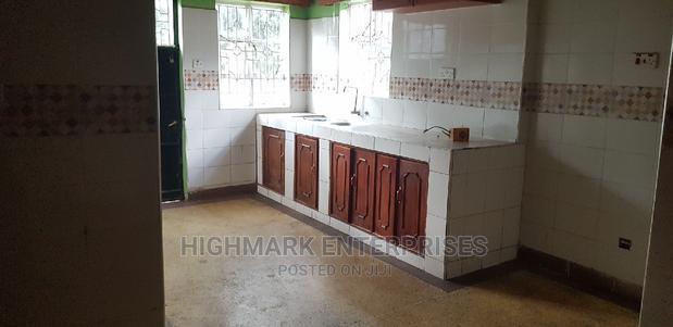 3bdrm Bungalow in Oloolua, Oluulua for Sale