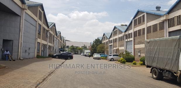 10000 Sq Feet Godown to Let