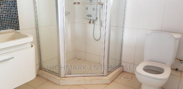 5bdrm Maisonette in Ridgeways for sale
