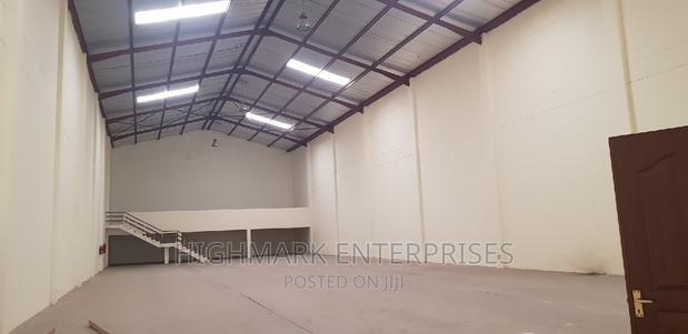 5500 Sq Feet Godowns to Let