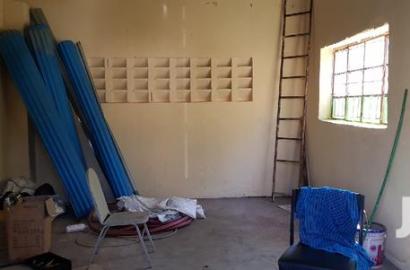 1200 Sq Feet Godown to Let