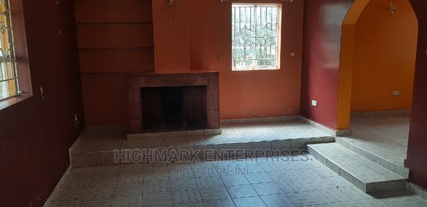 3bdrm Bungalow in Oloolua, Oluulua for Sale