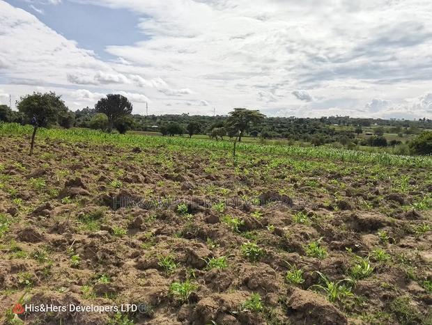 180 Acres in Narok Ololulunga Area at 500,000 Per Acre.
