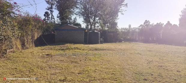 3 Bedrooms Built on 2 Acres in Lower