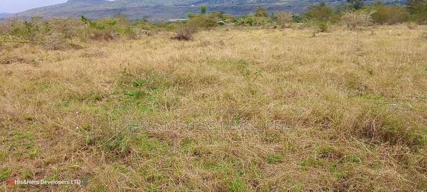 50*100 Plot in Heshima Scode Area 700m From Tarmac