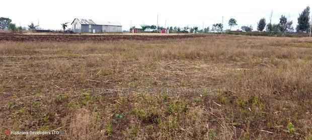 Quick Sale 1.6acre on Sale in Ampiva 4m Only