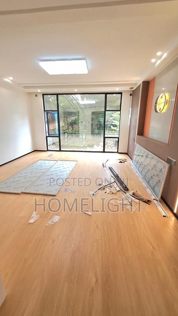 5bdrm Villa in Lavington for sale