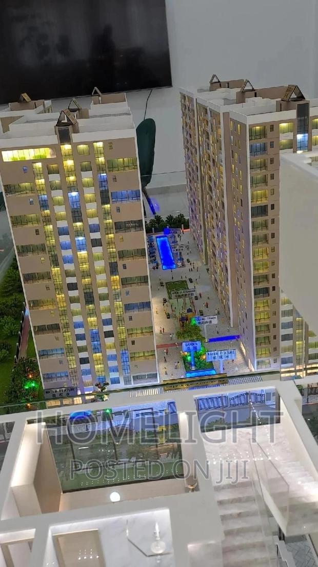 5bdrm Duplex in Lavington for sale