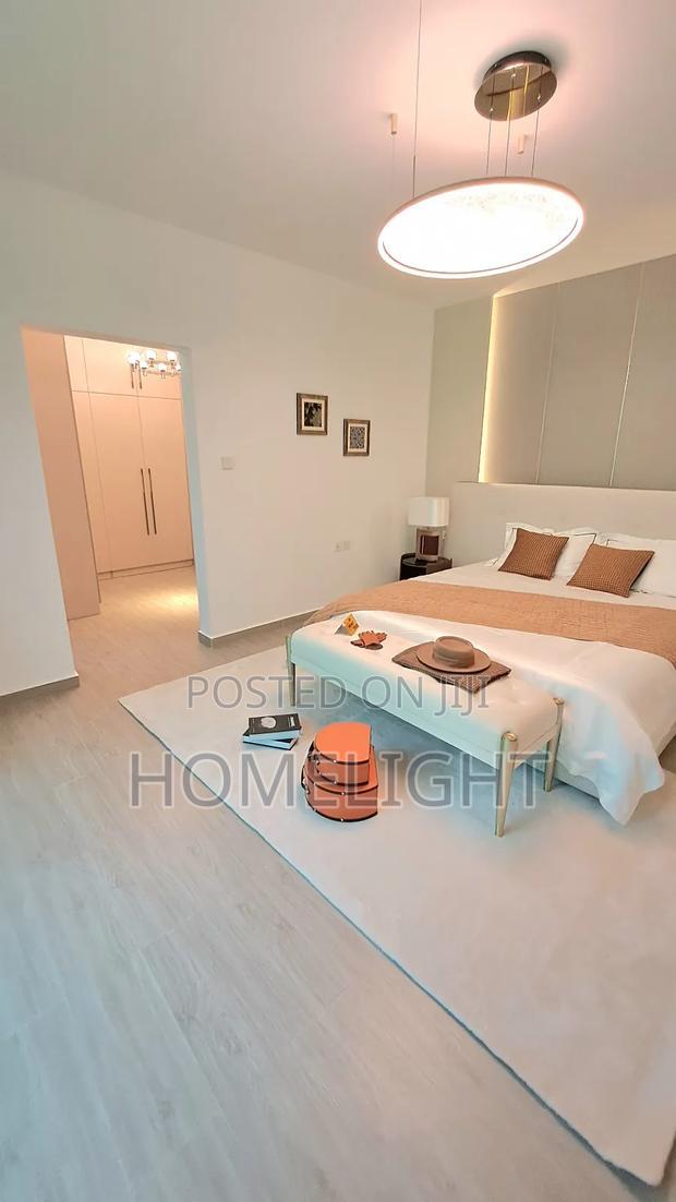 5bdrm Apartment in Valley Arcade for sale