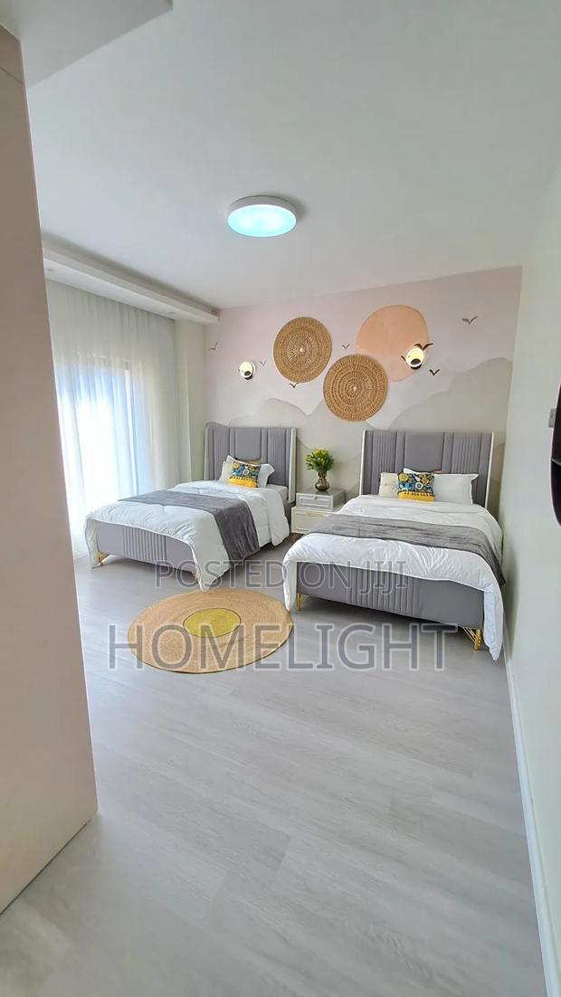 4bdrm Apartment in Parklands for sale