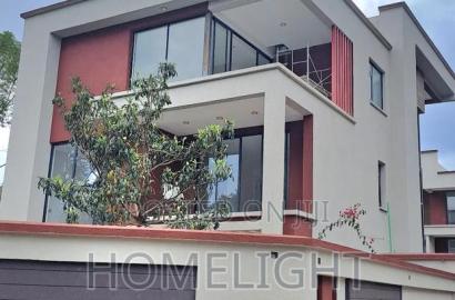 5bdrm Villa in Lavington for sale