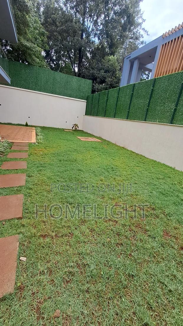 5bdrm Villa in Lavington for sale