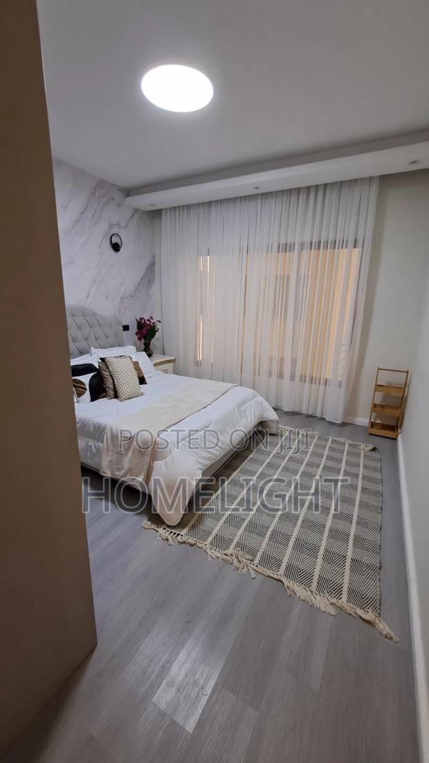 4bdrm Apartment in Parklands for sale