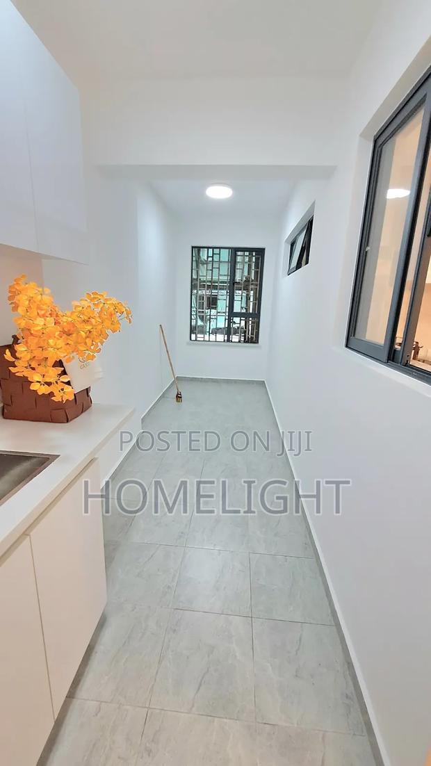 5bdrm Apartment in Valley Arcade for sale