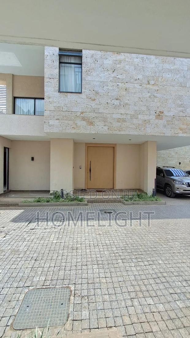 5bdrm Villa in Riverside for sale