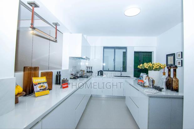 5bdrm Apartment in Valley Arcade for sale