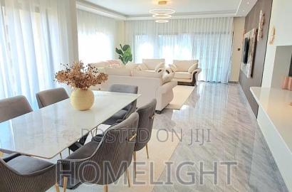 4bdrm Apartment in Parklands for sale