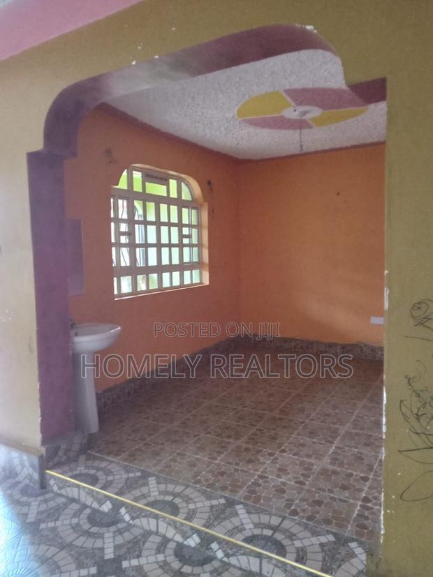 5bdrm Maisonette in Kimbo, Thika Road for sale