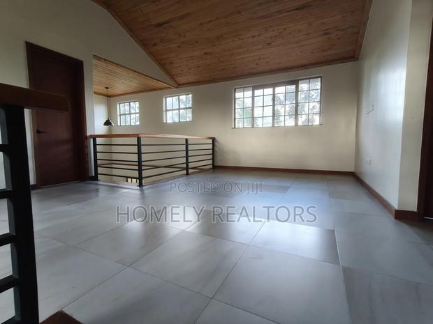 4bdrm Mansion in Oloirien, Birika, Kiserian for sale