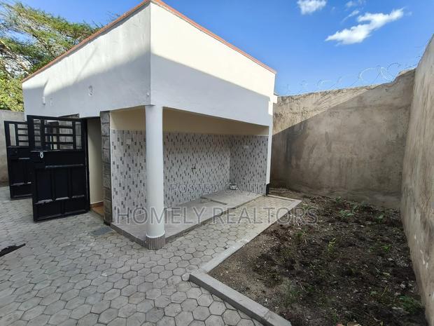 5bdrm Apartment in Acacia, Ongata Rongai for sale