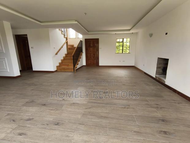 4bdrm Maisonette in Kerarapon Drive, for sale