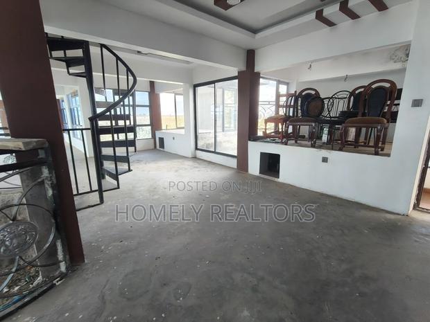 9bdrm Mansion in Birika, Kiserian for sale