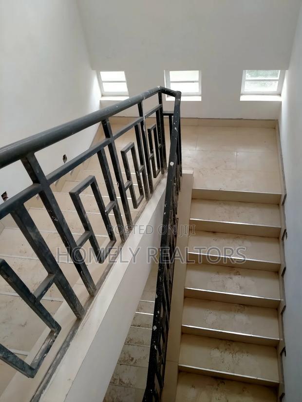 5bdrm Maisonette in Ngong Oloosurutia for sale